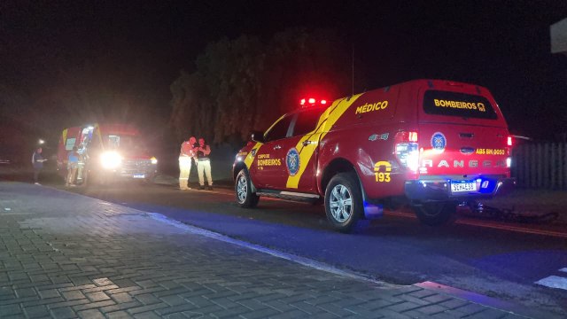 Dois adolescentes são atropelados por carro na Av. Papagaios no Bairro Floresta em Cascavel