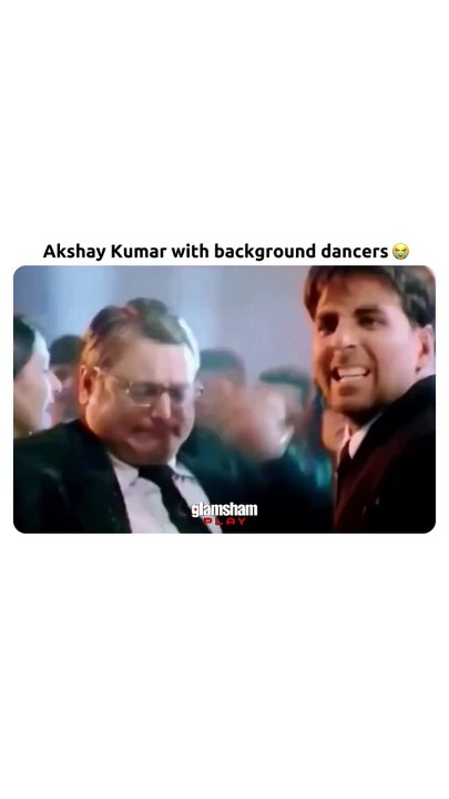 Looks like he’s got something personal going on with his background dancers in every movie 😭😂  #glamsham #bollywood #celebs #Akshaykumaar  [ Glamsham, Bollywood, Celebs, Akshay Kumar ]