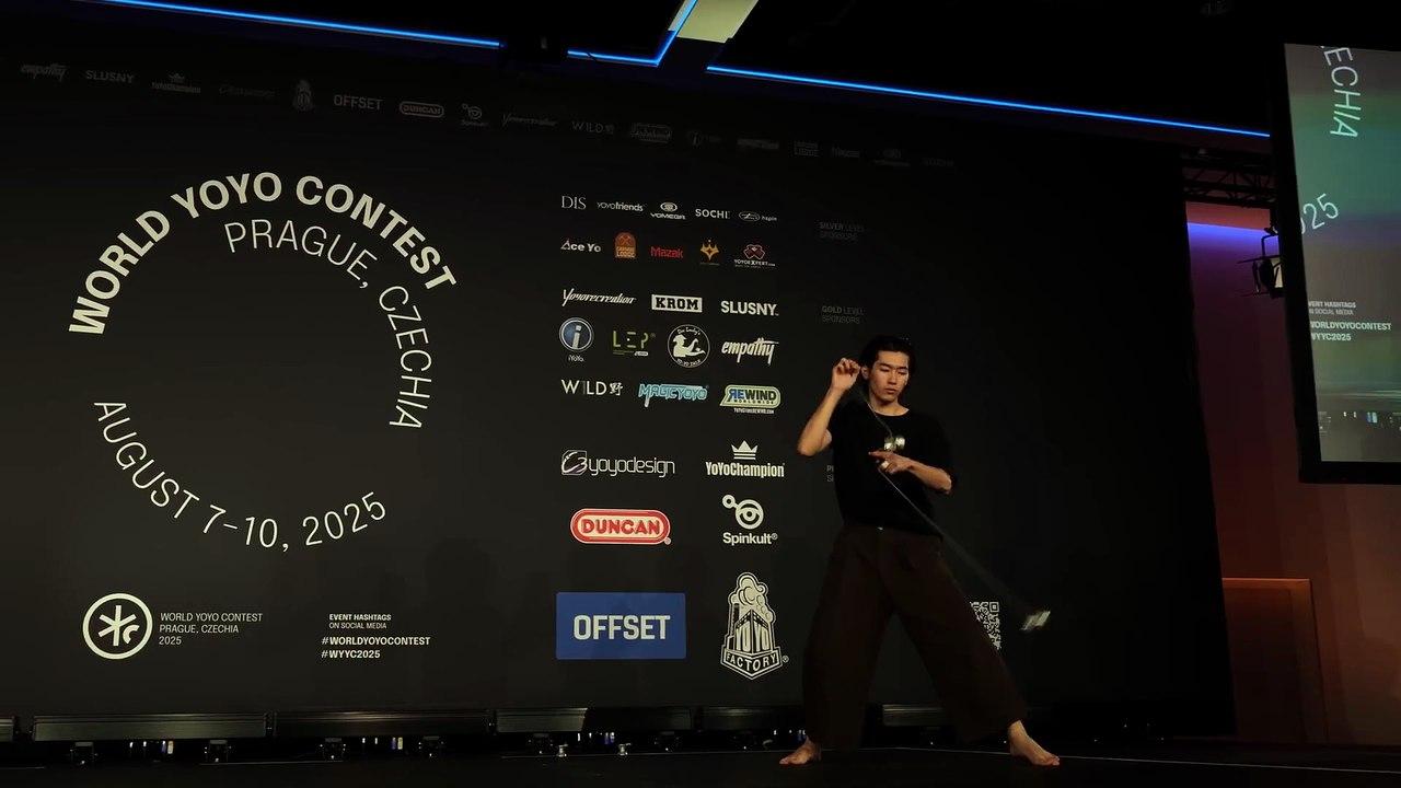 Ce champion de Yo-Yo est incroyable... Hajime Miura