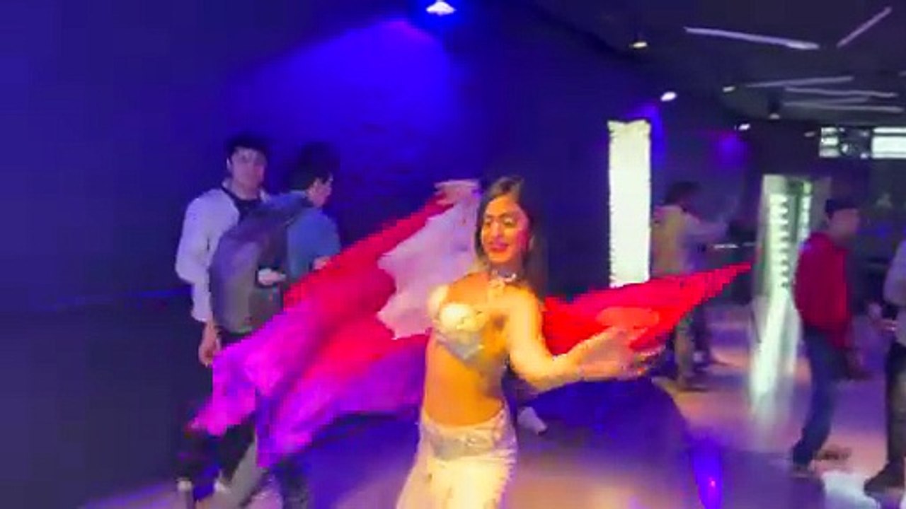 NADIA BELLY DANCE