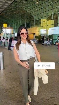 Bollywood Actress Sunny Leone Was Spotted at Mumbai Airport 🔥🥰❤️ #sunnyleonethuglife #bollywood #actresses #actress