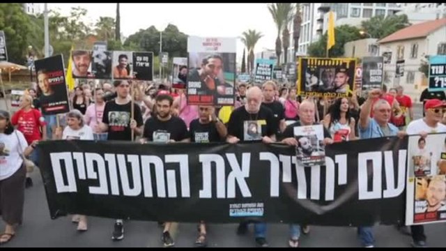 Nuova manifestazione a Tel Aviv per chiedere il rilascio degli ostaggi