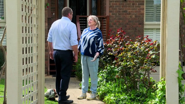 Neighbours deutsche UT - 9000 (04.03)