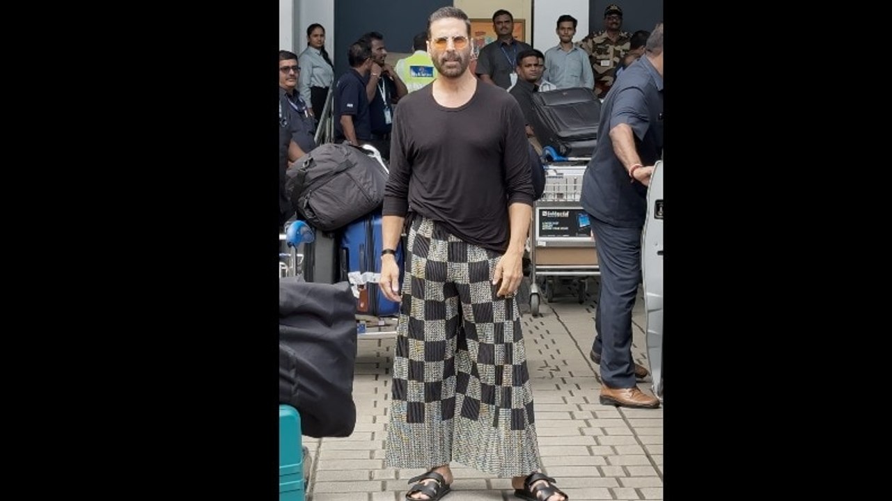 Video: Akshay Kumar promotes gender-fluid fashion in basket pants worth Rs 82,000