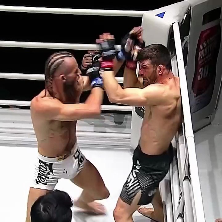 💥 Slicing Elbows! Sheagh Dobbin 1st Round TKO | ONE Friday Fights