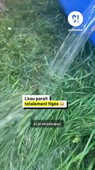 Ce jet d'eau est IMMOBILE ?