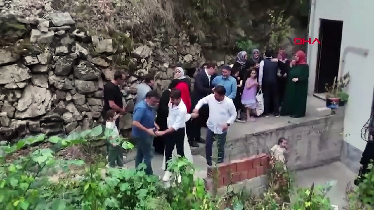 Düğün sevincine gölge düştü! Maganda kurşunu can aldı: 1 kişi öldü, 2 kişi yaralandı