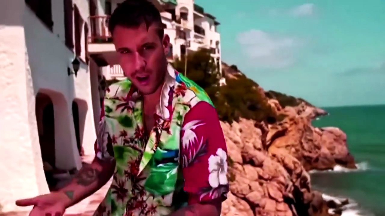 ANA MENA — D'Estate non vale - Fred De Palma ft. Ana Mena 2018