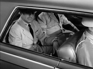 Viaje al fondo del mar 1x01-Once días para el final-HD