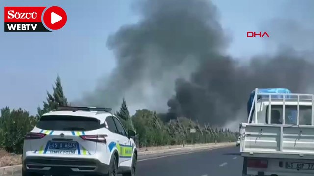 Manisa'da plastik kasa deposunda yangın