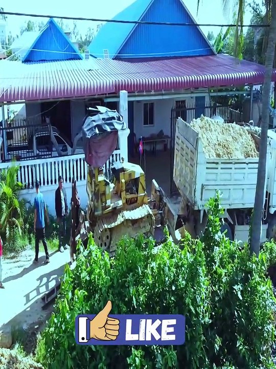 Incredible Bulldozer Action! KOMATSU D21P Filling Soil Under a New House