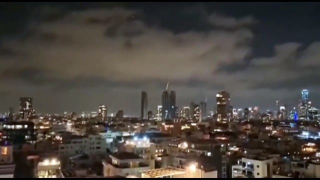 SON DAKİKA | Füzeler bir bir ateşlendi! İsrail - Yemen arasında sıcak çatışma | Tel Aviv'de siren sesleri!