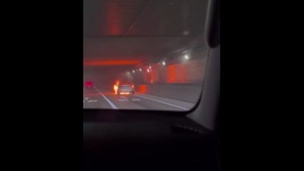 신월여의지하도로 승용차 화재...양방향 진입 통제 / YTN