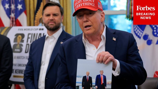 Trump Displays New Pic Sent To Him By Vladimir Putin