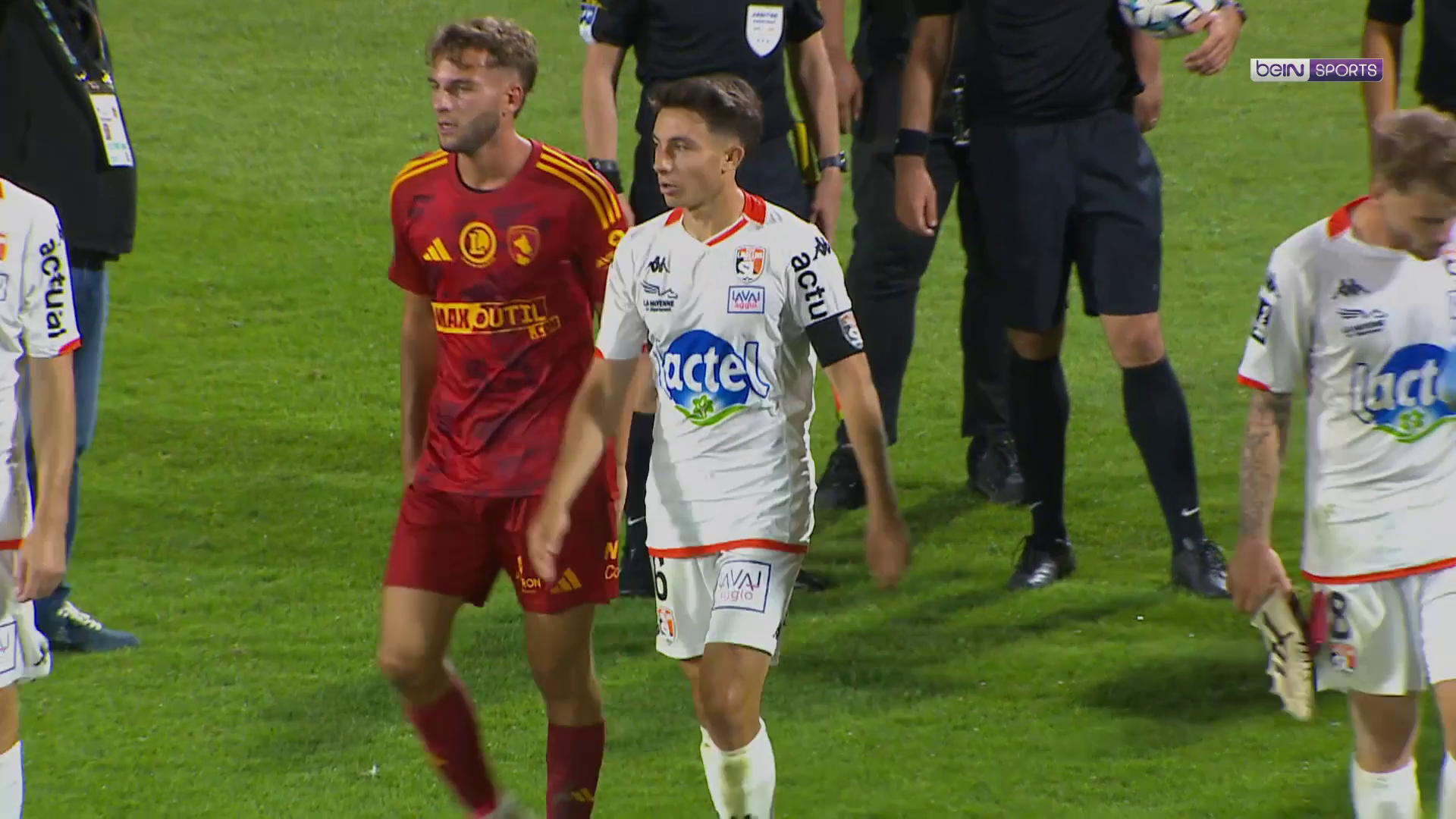 Ligue 2 : Rodez-Laval, un nul qui n'arrange personne !
