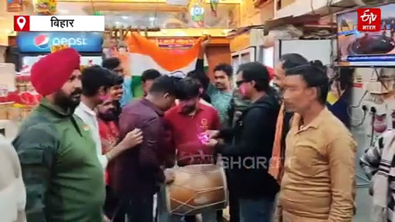 वैभव सूर्यवंशी की ऐतिहासिक 175 रनों की पारी से बिहार में जश्न, दादा ने कहा- 'मार्च के बाद टूट जाएगा दरवाजा'