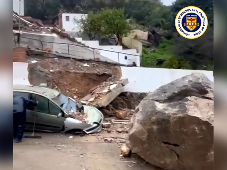 Gewaltiger Felssturz reißt Haus weg