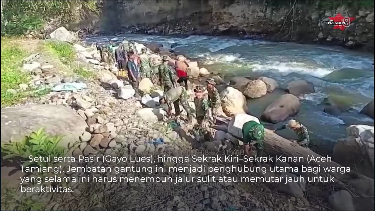 Penampakan TNI Gotong Royong Bangun Jembatan Perintis di Desa-Desa Aceh