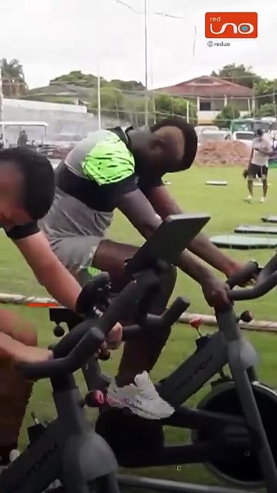 Con la obligación de ganar por dos goles, Oriente Petrolero se enfrentará este domingo a Blooming con la mira puesta en avanzar a los cuartos de final del Torneo de Verano.