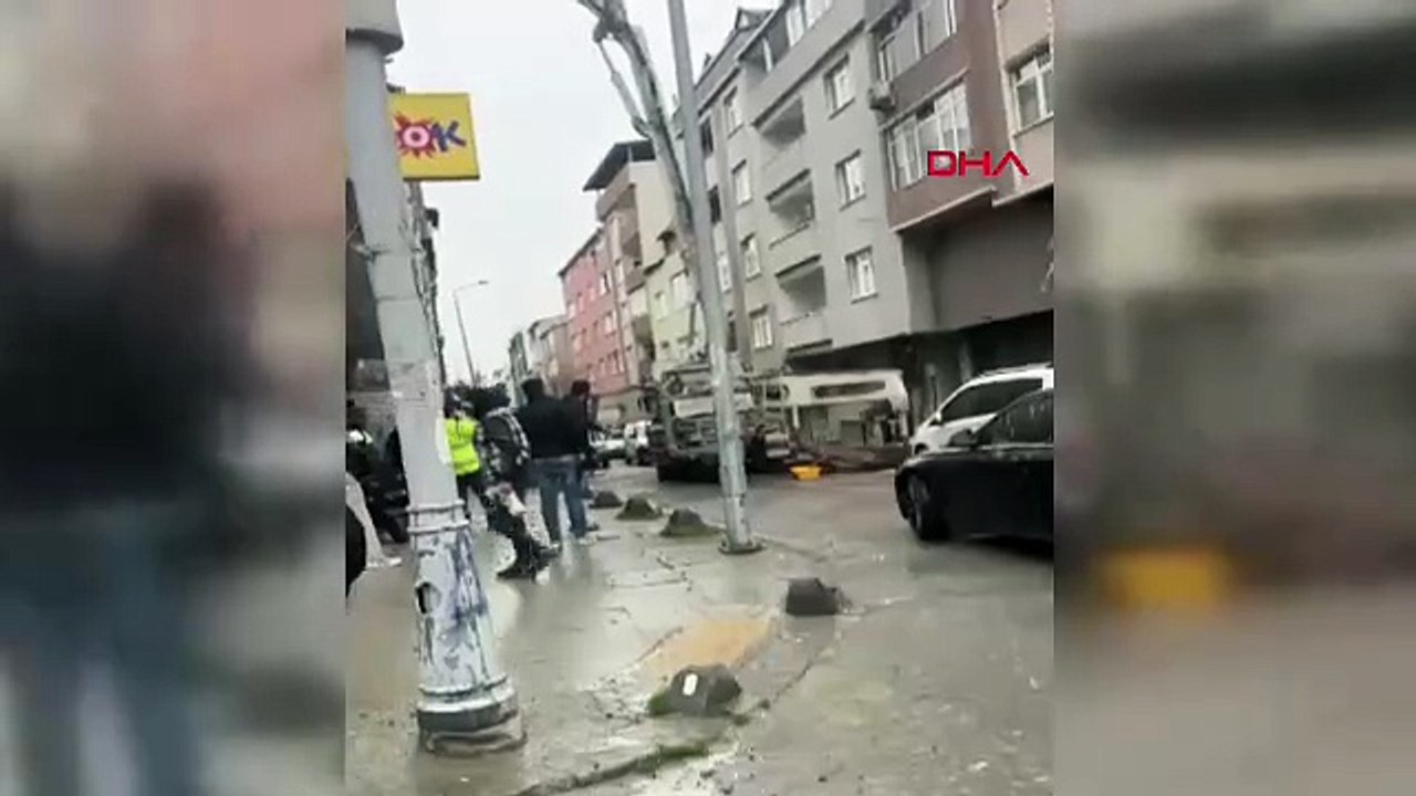 İstanbul'da mahalleyi savaş alanına çeviren pat...