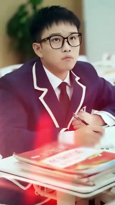 Chinese Short Drama After I returned to the family, my adopted brother wants to kick me out.