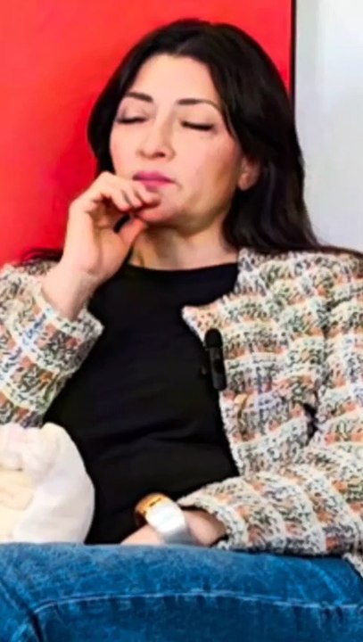 Rodéate de gente que te rete: Mónica Escobedo  #dailymotion #interview #like #shorts #reels #standup