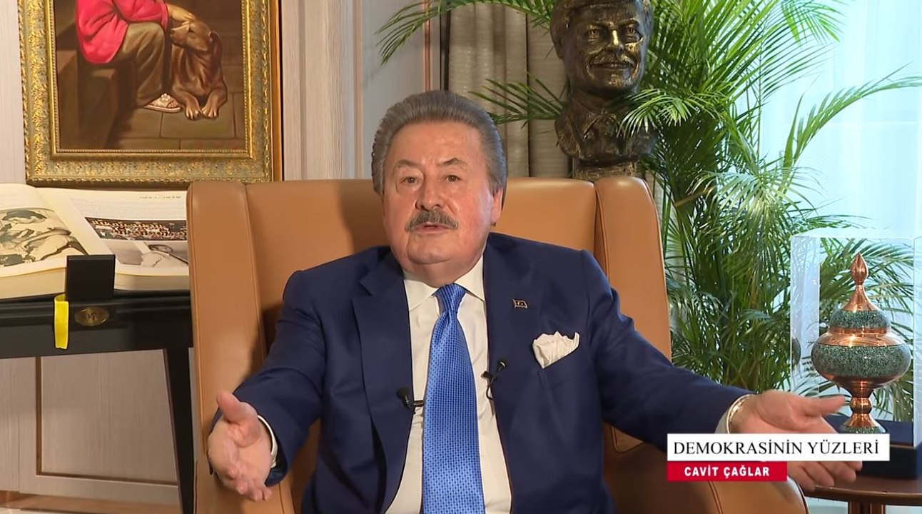 Devlet eski Bakanı Cavit Çağlar TBMM TV'de 'Demokrasinin Yüzleri' programının konuğu oldu