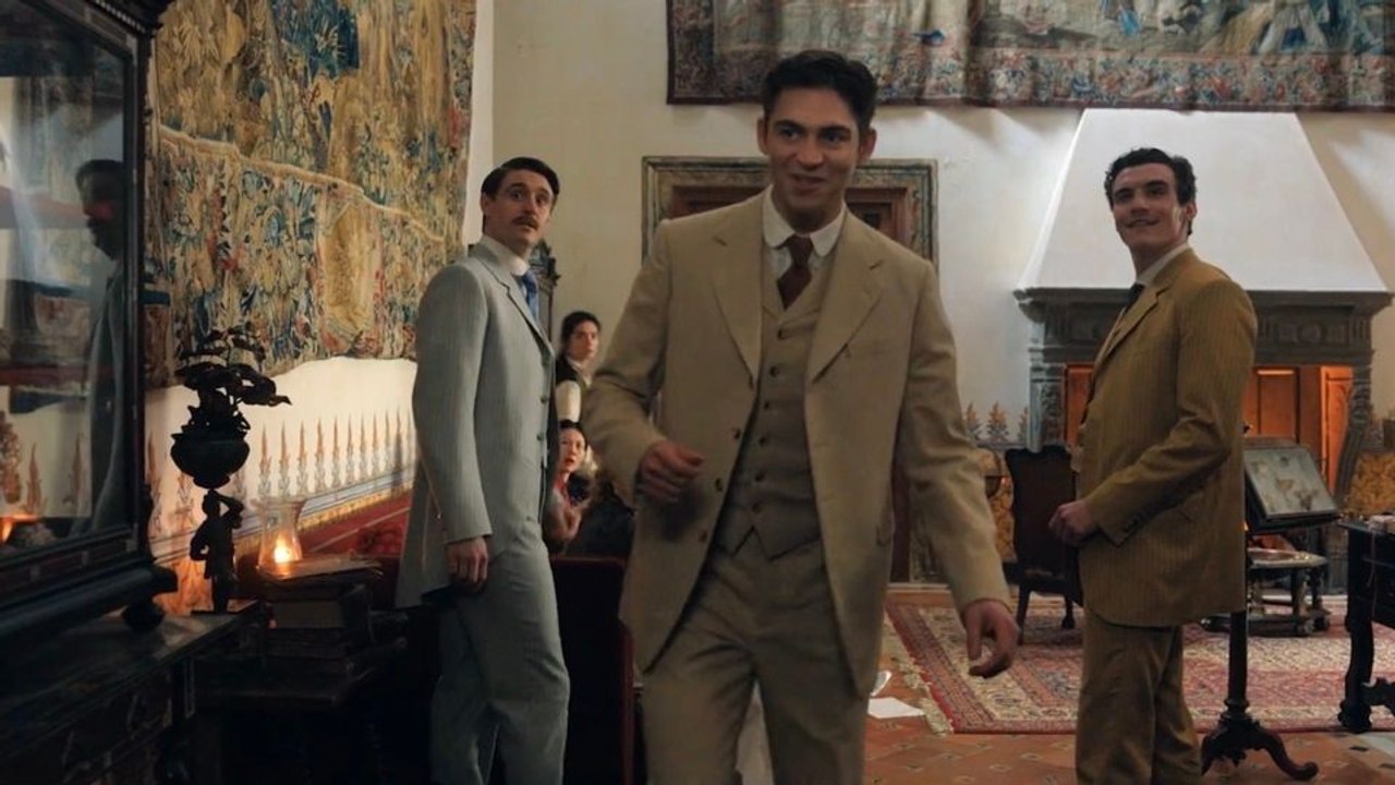 Young Sherlock Tráiler