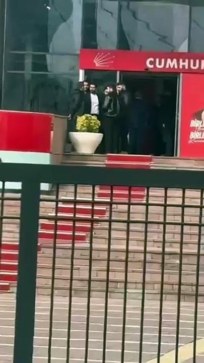 CHP’de ‘Hançer’ Savaşları! Malatya’dan Genel Merkez’e Tokat Gibi Cevap: "Ben Değil, Siz İhanet Ettiniz!"