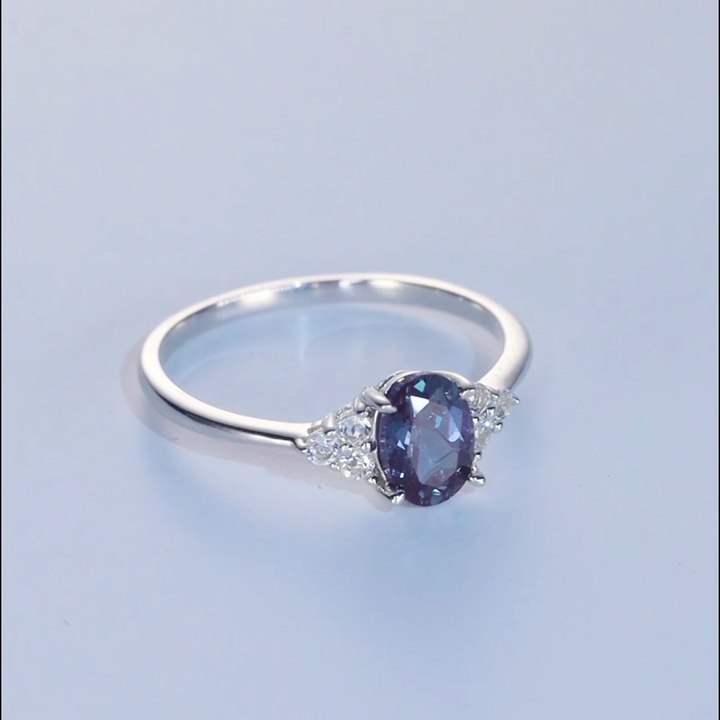 Color Changing Alexandrite Ring Review | Luxury Budget Jewelry