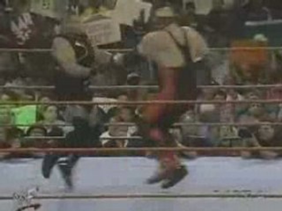D-Lo Brown vs Vader