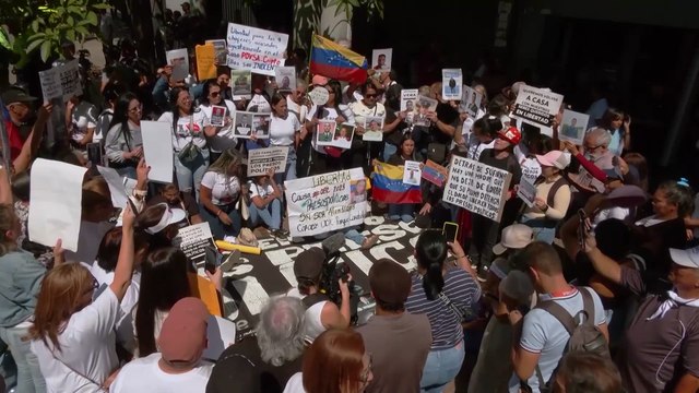 Familias piden entre lágrimas la liberación de los presos políticos en Venezuela