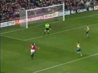 Ryan Giggs - Goal After 16 Seconds (Scholes And Cantona)