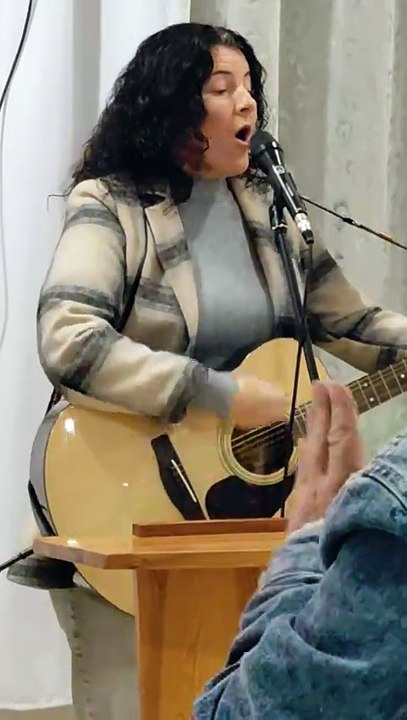 Hoy bendecimos tu nombre Señor. Alabanza Cristiana🙏