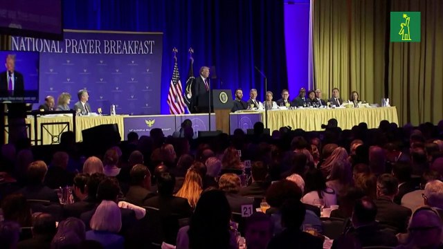 Trump dice que líderes latinoamericanos son -astutos- al mandar a su gente mala a EEUU