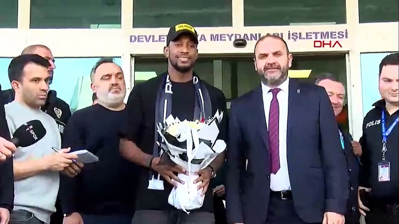 Beşiktaş'ın yeni transferi Amir Murillo İstanbul'a geldi!