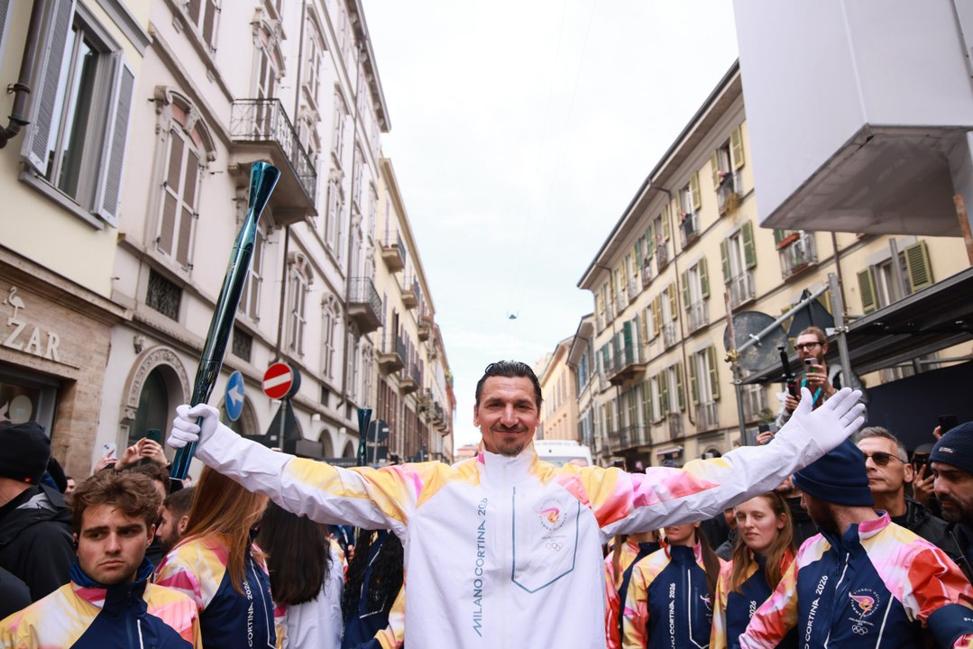 "Grande Zlatan" dalla strada: Ibra a braccia aperte per i Giochi milanesi