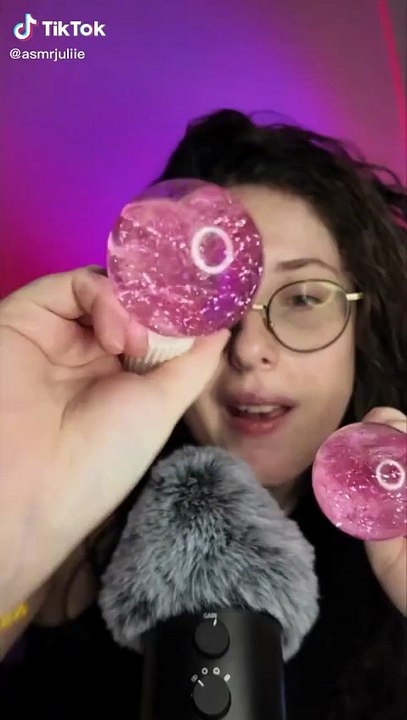 Globes pailletés #asmr #asmrfrançais #relaxation