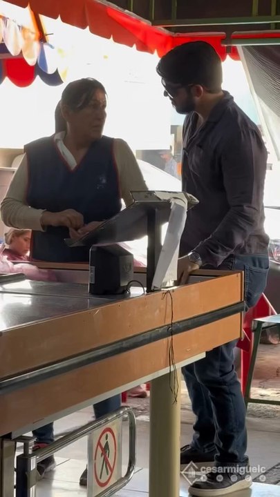 Hola