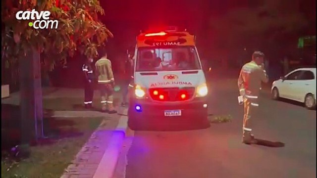 Motociclista fica ferido em batida entre carro e moto no bairro Brasília, em Cascavel