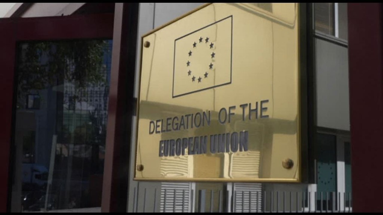 Gli uffici dell'Ue a Kiev danneggiati dai raid russi