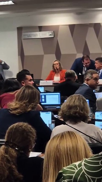 DIRETO DE BRASÍLIA: Na CPMI do INSS, defensora diz que DPU já denunciava descontos ilegais antes de operação da PF