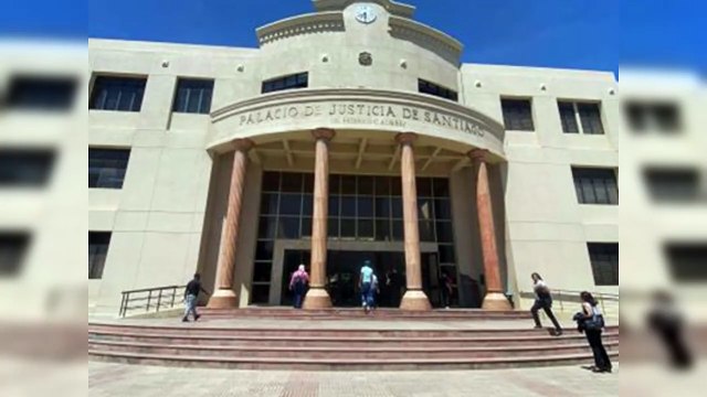 Denuncian falta de jueces en tribunales de Santiago retrasa procesos