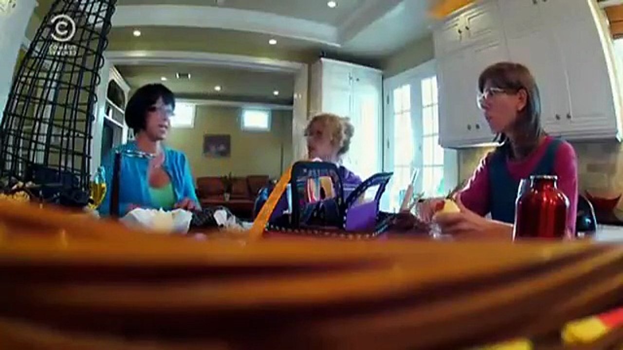 Reality Show S01 E06 Paranoia German