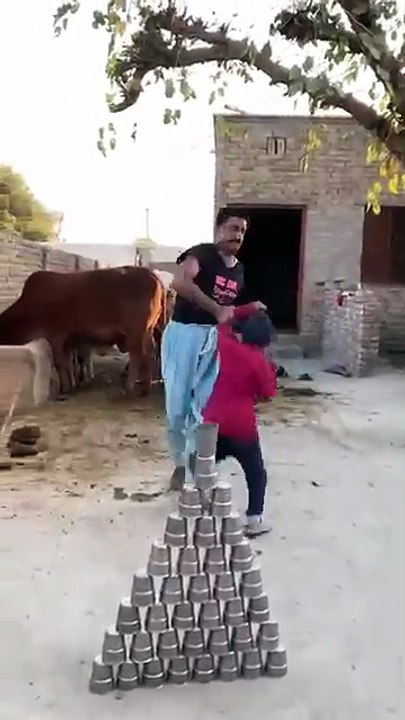 Please_like_👍_my_video_#shorts_#youtubeshorts_#comedy_#funny_#viralshort(360p)