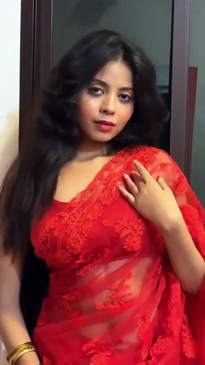 This Hot Girl is Looking So Sexy in this Red Saree