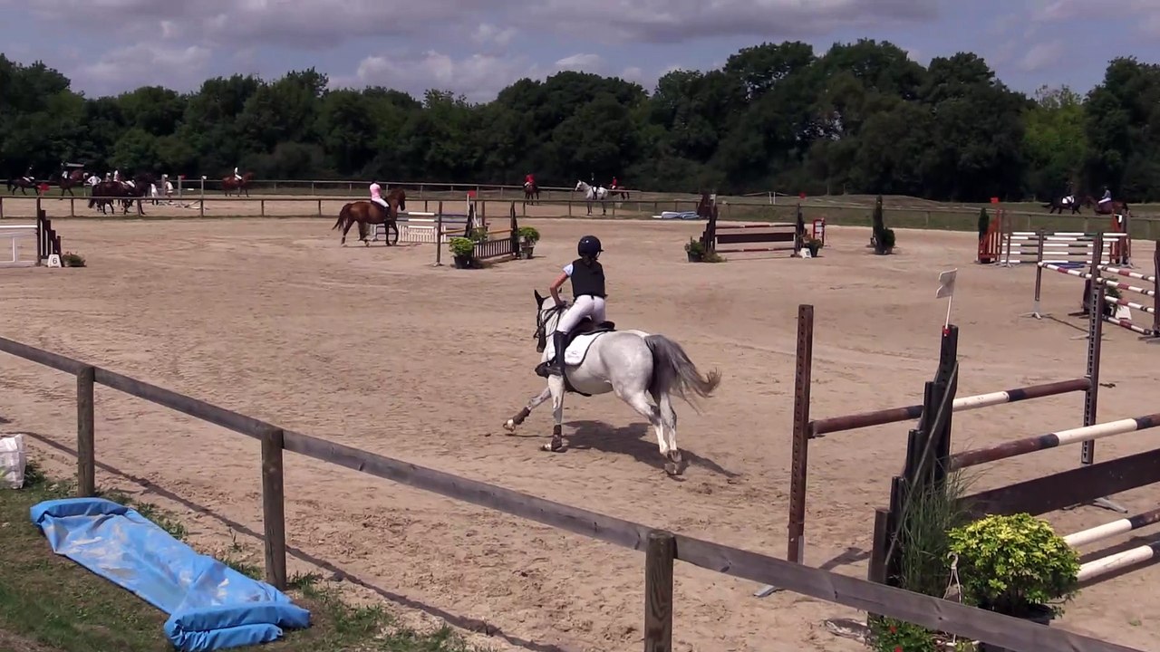ILE BRAGARD 30-07-2017 Amateur 2 Grand Prix (1,10 m) 02