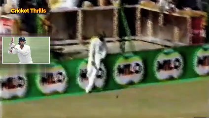 Wasim Akram 66 off 39 vs New Zealand 3rd ODI @ Karachi 8 December 1996