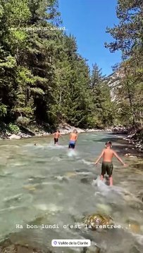 Thierry Peythieu partage une vidéo de son fils Tim, né de sa relation passée avec Ingrid Chauvin, en vacances.