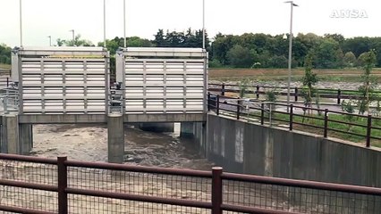 Maltempo a Milano, aperta la vasca di laminazione del Seveso